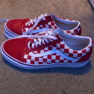 Red checkered vans size 9 good condition barely worn suede leather high quality